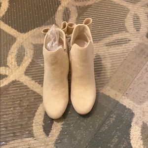 Women's Cream Ankle Boots